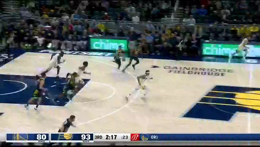 庫里切球左肩膀疑似受